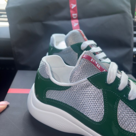 PRADA Americas Cup Vernice Sneaker - Picture 2 of 6